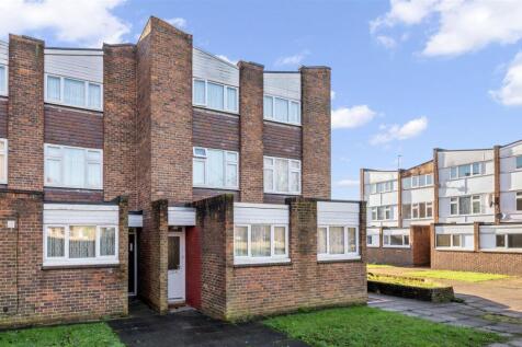 Daniels_Lansbury Close, Neasden, NW10 _024.jpg
