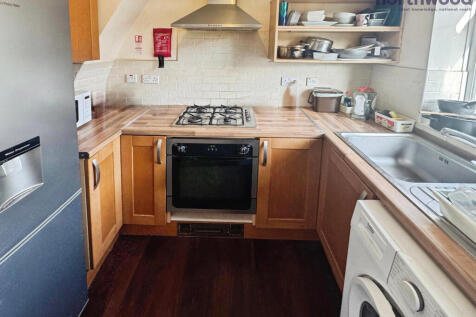 Wilton Road, SO15 photo 5
