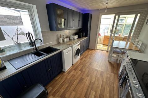 Kitchen &amp; Dining.JPG
