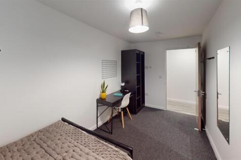 9-Piccadilly-Place-Bedroom-5.jpg