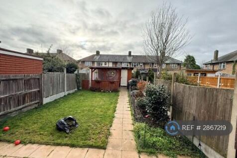 Neasham Road, Dagenham, RM8 photo 3
