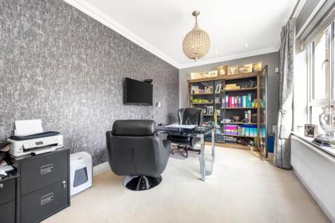 Kingsley Manor (40).jpg