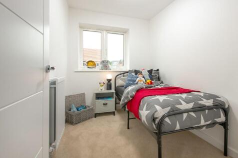 10 Crest Nicholson at Malabar The Oxford Internals Bedroom 4