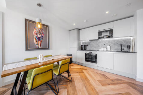 1325133-23-686fb5...