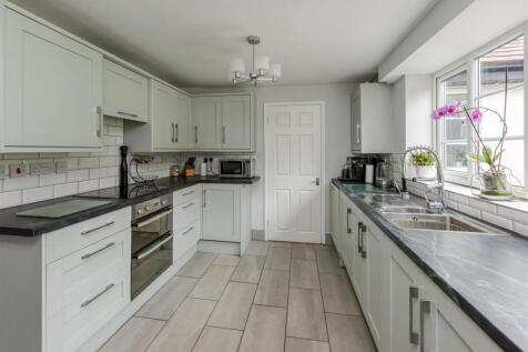 Coldham Cottage-kitchen1.jpg
