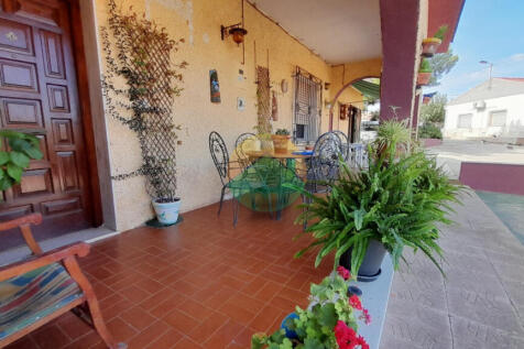 3 Bedroom Country House For Sale-PERIN05-2