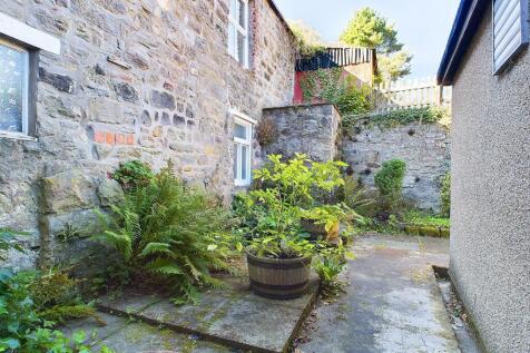 CAM04201G0-PR0017-STILL014