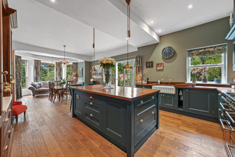 PT-FC(COL)-TheOld...