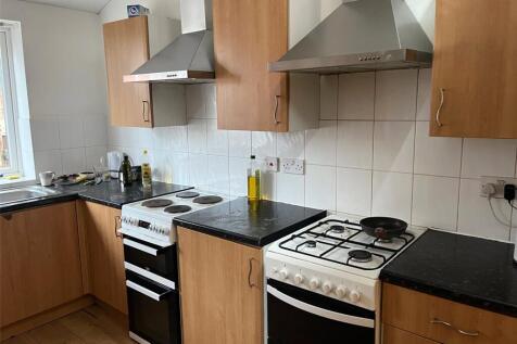 Booth Avenue, Manchester, Greater Manchester, M14 photo 4