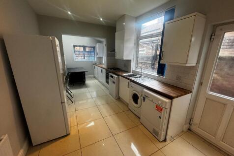Ladybarn Lane, Fallowfield, Manchester, M14 6YU photo 3