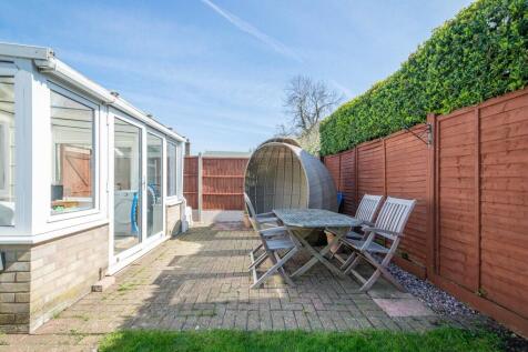 4 Strollers Way-1...