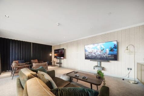Portlands Place photo 4