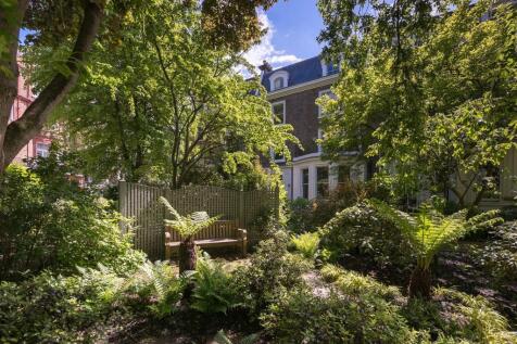 Gledhow Gardens 2_2-9.jpg