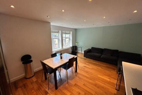 Church Wood Avenue, Weetwood, Leeds, West Yorkshire, LS16 photo 3