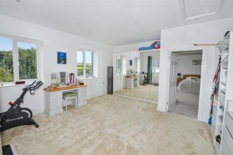 Damson Barn Master Bedroom Dressing Room