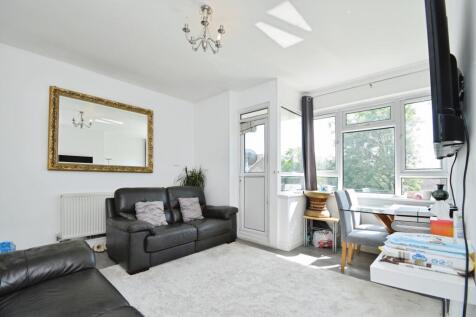 Apartment Living Rm