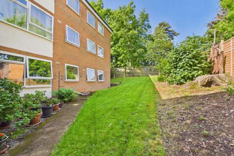 377ea6c3669d4101ac2b5ed72e8a45b0100cam03830g0pr0337still012