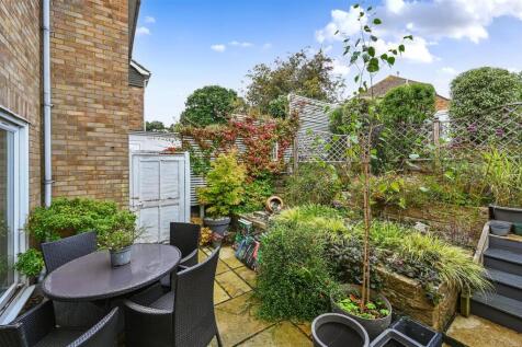 24 COURTHOPE ROAD (15).jpg