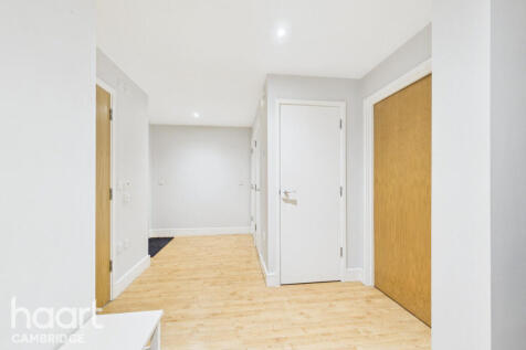 The Levels, Hills Road, Cambridge. 2 bedroom apartment for sale