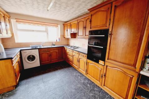 28 Queensway, Leamington Spa photo 4