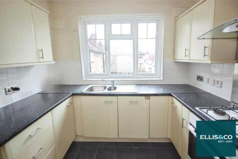 Hurstwood Court, Finchley Road, NW11 photo 3