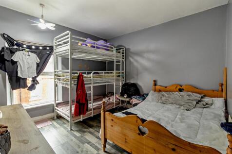 8696134-interior03-800.jpg