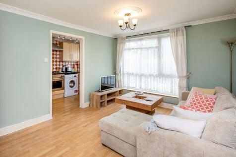 Living Room/Dining R