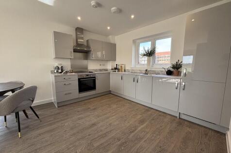 Kitchen/Dining/Li...