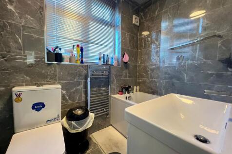 WhatsApp Image 2025-12-03 at 12.23.42 PM (2).jpeg