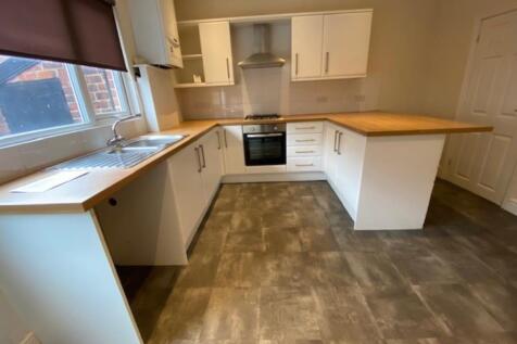 80 Countess Street, Heaviley, Stockport, Cheshire, SK2 6HD photo 4
