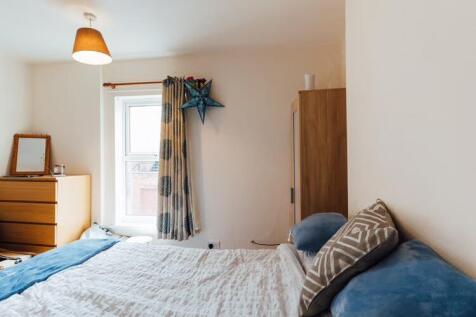 Affordable // West End 4 Bed House // SEP 2027 photo 2