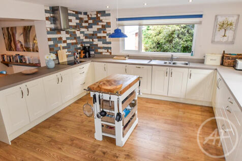 Plas Gwilym, Old Colwyn, Colwyn Bay, LL29 photo 4