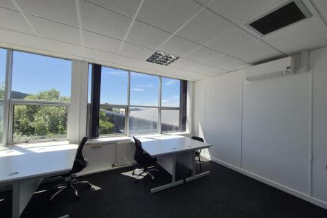 Serviced Office for sale Image 3