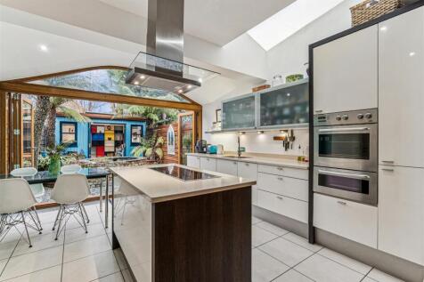Herbert Gardens, W4 - FOR SALE