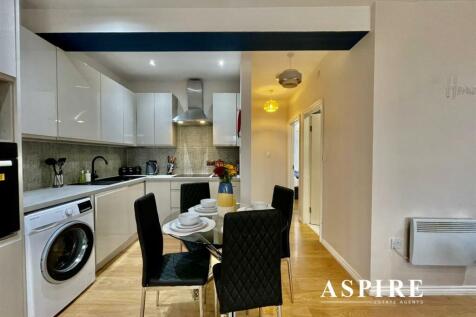 Aspire Benfleet1004.jpg