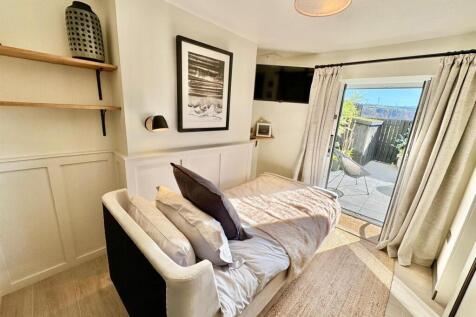 PHOTO-2025-04-07-20-10-49 (15).jpg