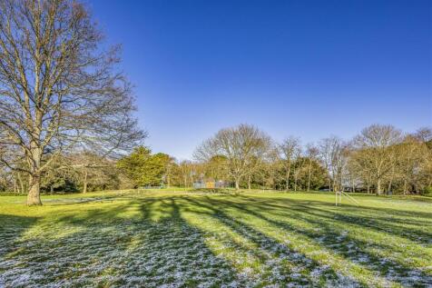 37 Springwood Avenue, Waterlooville-PorticoMarketi