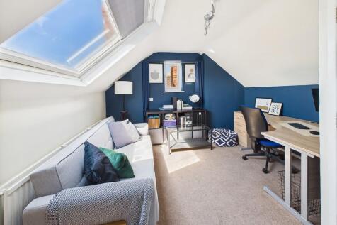 CAM02854G0-PR0403...