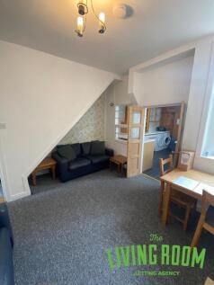 lounge (2)