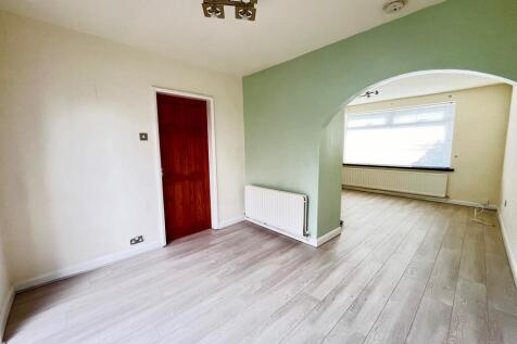 Braebridge Place, Kenton, Newcastle upon Tyne, NE3 photo 4