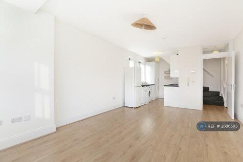 Kitchen / Living Room