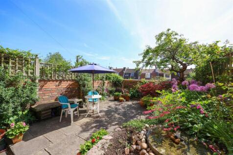 12 St Edwards Road 20.JPG