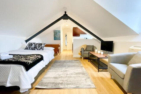 Studio to rent