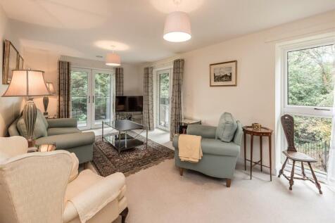 31 Thorneycroft-lounge.jpg