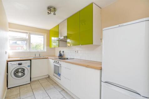 Flat 11 Old Warwick Court_1.jpg