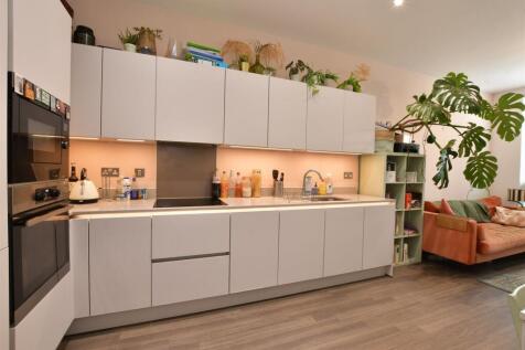 Lounge/Kitchen/ Dining Room