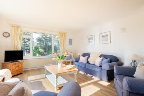 6802188eac17c_16 Trelyn-15