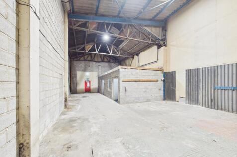 Light Industrial to rent Image 3