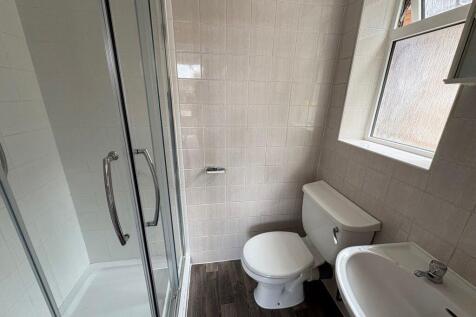 ALUM CHINE ROAD, WESTBOURNE- P07822 photo 5