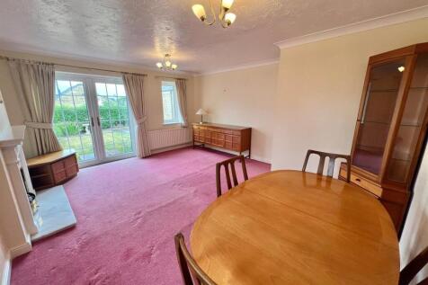 Bramleys Estate Agents - Badget Hill - Rastrick (1